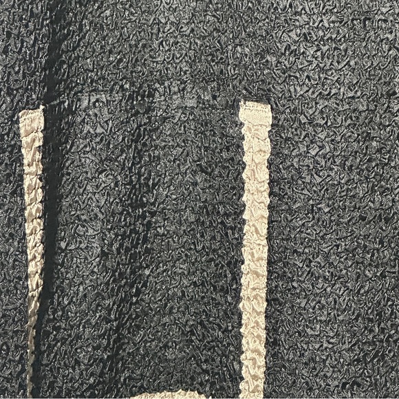 Chico’s Travelers Black Tan Textured Crinkle Open Jacket with Tank Top 2 (L) - Picture 9 of 12